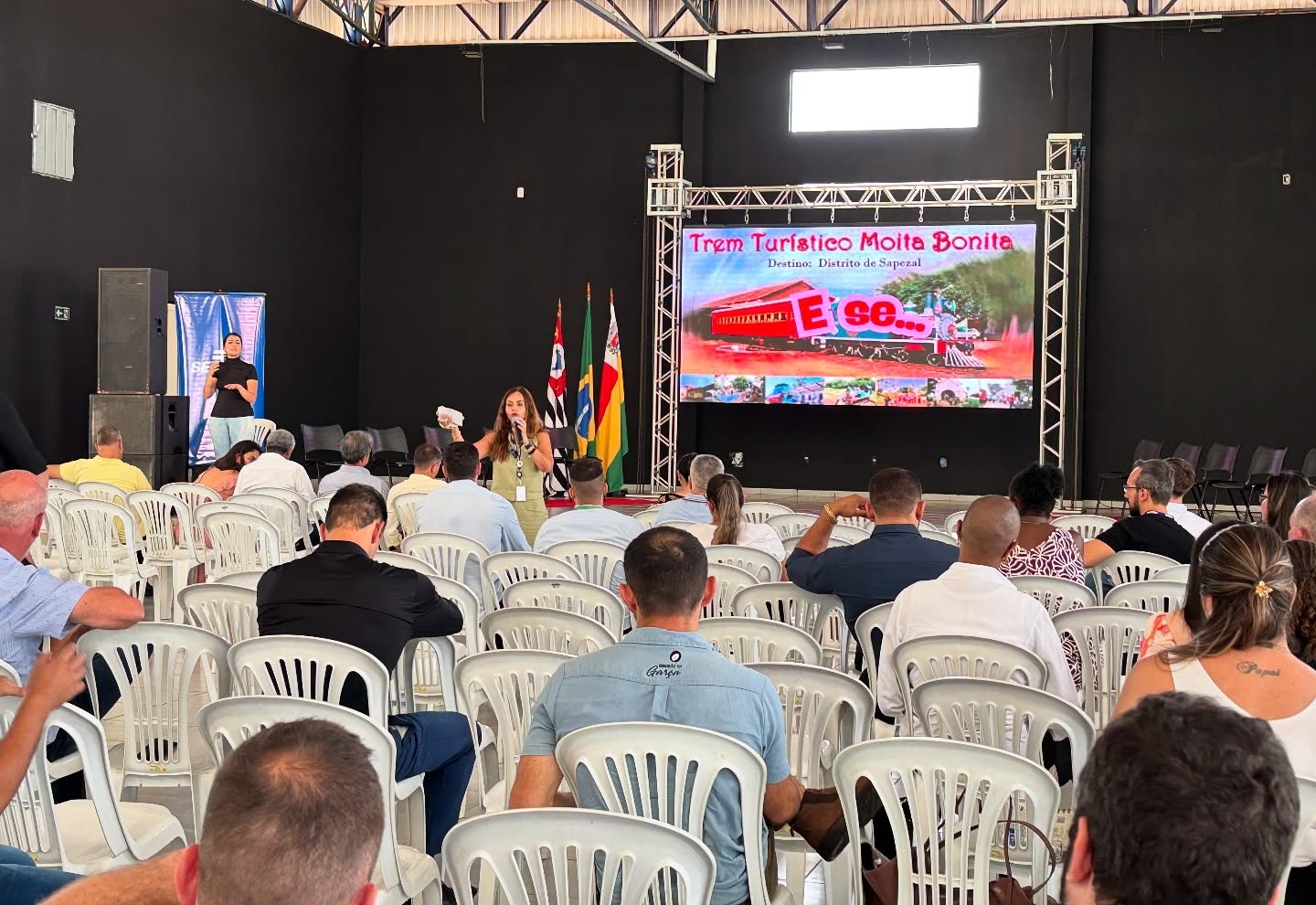 Florínea participa do 1º Fórum Regional de Turismo em Paraguaçu Paulista