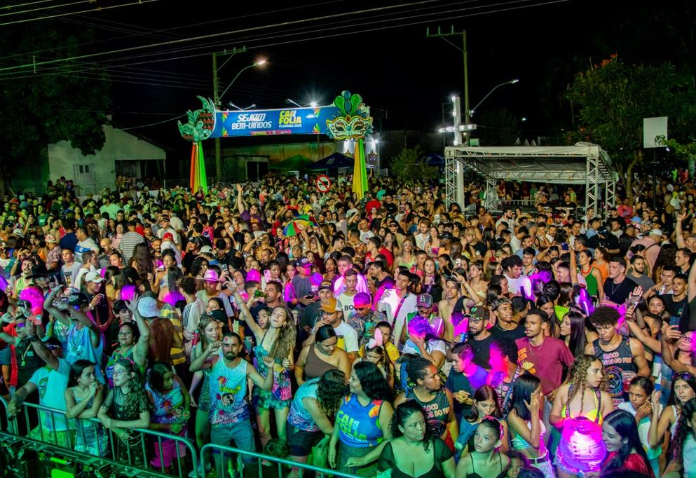 O CAINAFOLIA FLORÍNEA 2025 FOI UM SUCESSO! O MELHOR CARNAVAL DE RUA DO VALE DO PARANAPANEMA 
